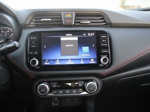 New 2025 Nissan Versa SR w/ Trunk Package image 13