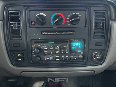 Used 1995 Chevrolet Impala SS RWD image 26