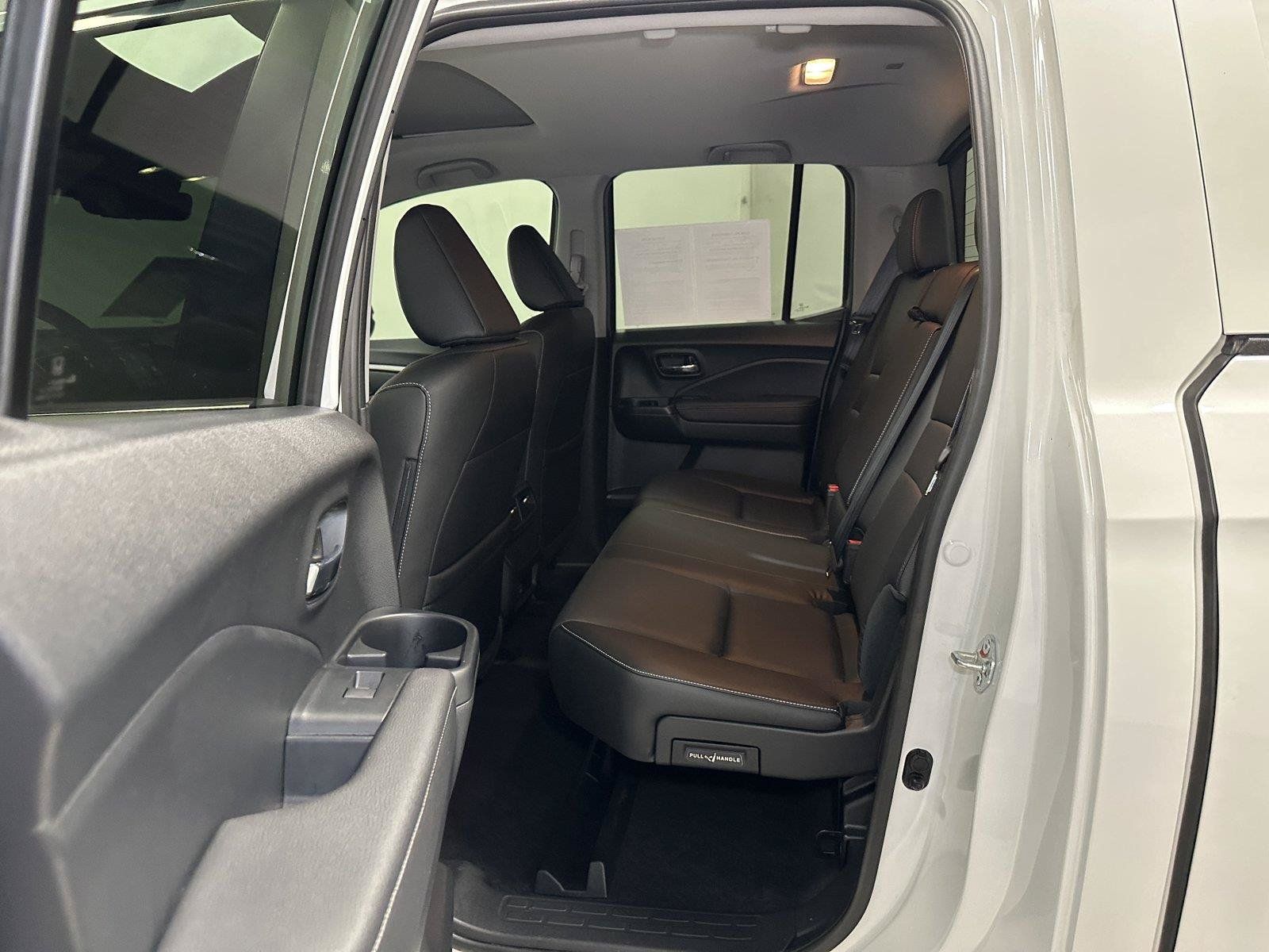 Certified 2025 Honda Ridgeline RTL+ image 32