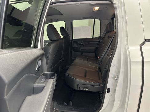 Certified 2025 Honda Ridgeline RTL+ image 32