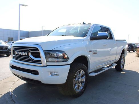Used 2018 RAM 2500 Limited image 3