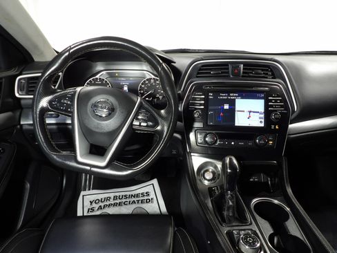 Used 2018 Nissan Maxima 3.5 SV FWD image 10