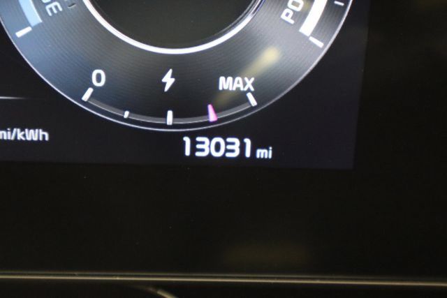 Certified 2024 Kia Niro Wind FWD image 37