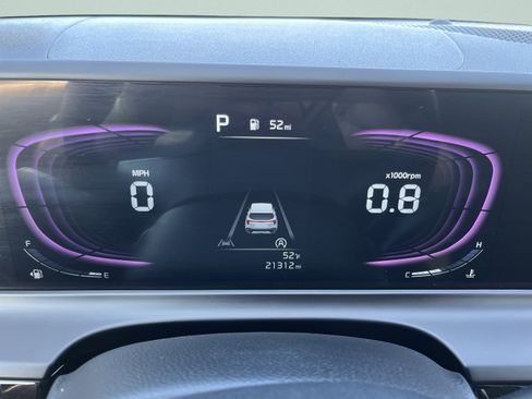 Used 2025 Kia Seltos S AWD/4WD image 13