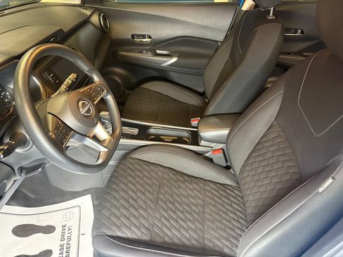 Used 2022 Nissan Kicks SV FWD image 19