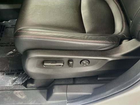 Used 2024 Honda Odyssey Sport image 19