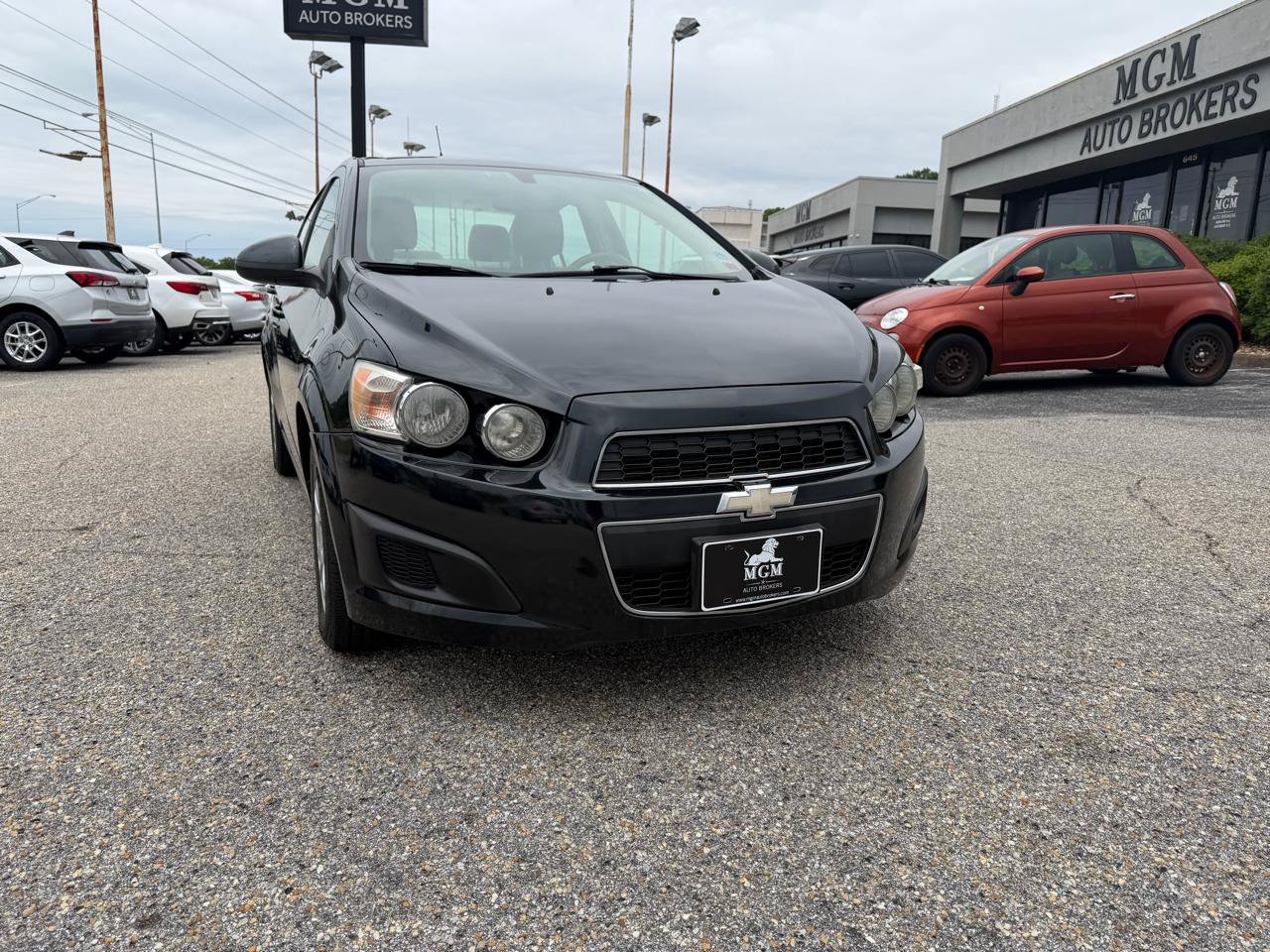 Used 2014 Chevrolet Sonic LT FWD image 4
