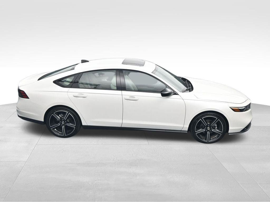 Used 2026 Honda Accord SE image 33