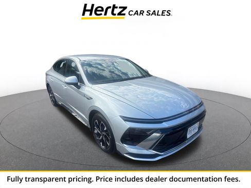 Used 2025 Hyundai Sonata SEL FWD image 1