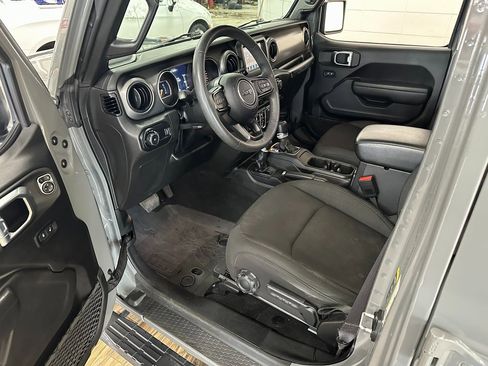 Certified 2023 Jeep Wrangler Sport S image 8