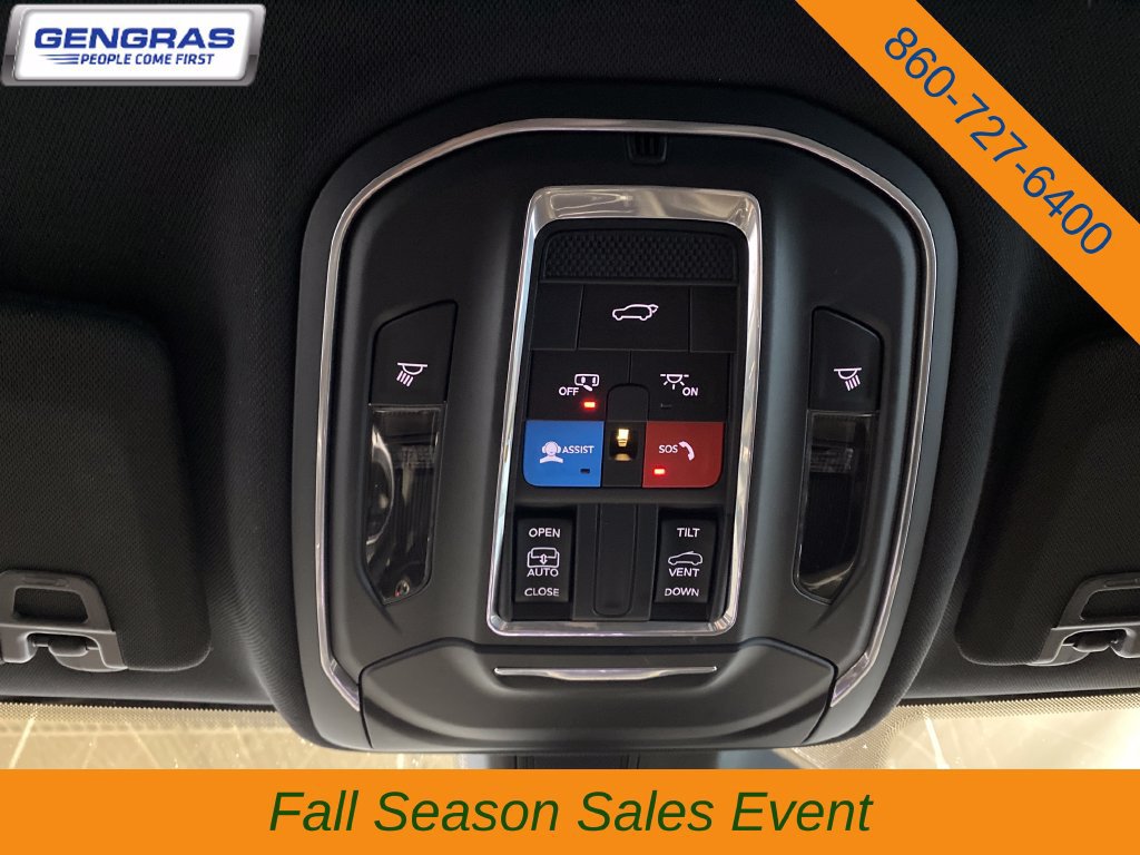 Used 2023 Jeep Grand Cherokee L Altitude AWD/4WD image 25