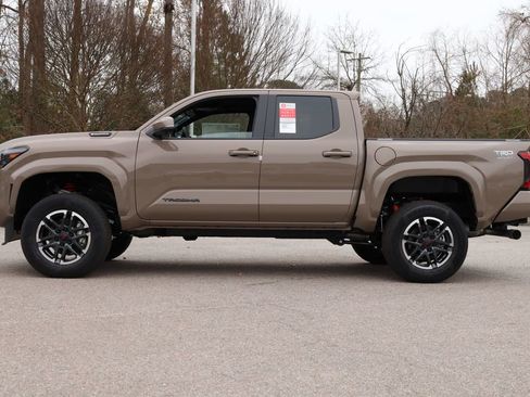 New 2026 Toyota Tacoma TRD Sport image 20