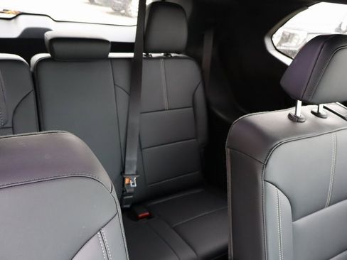 New 2025 GMC Acadia Elevation w/ Elevation Premium Package image 24