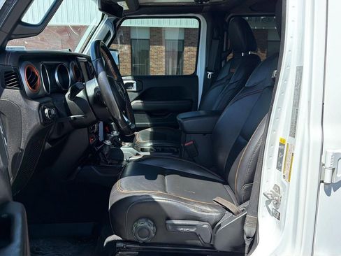 Used 2021 Jeep Gladiator Mojave AWD/4WD image 10