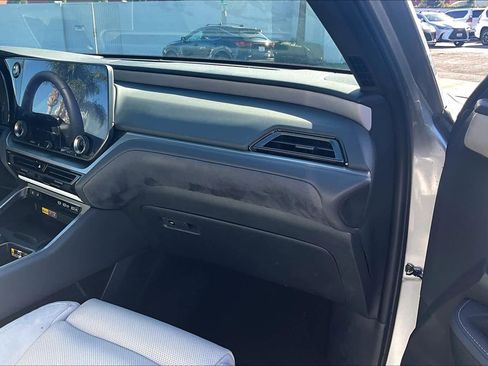 Used 2024 Lexus TX 350 FWD w/ Technology Package image 18