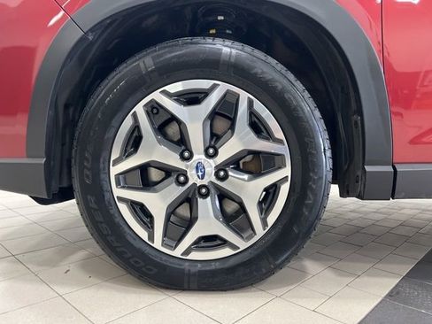 Used 2021 Subaru Forester Premium image 21