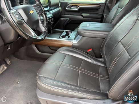 Used 2024 Chevrolet Silverado 3500 High Country w/ High Country Premium Package AWD/4WD image 12