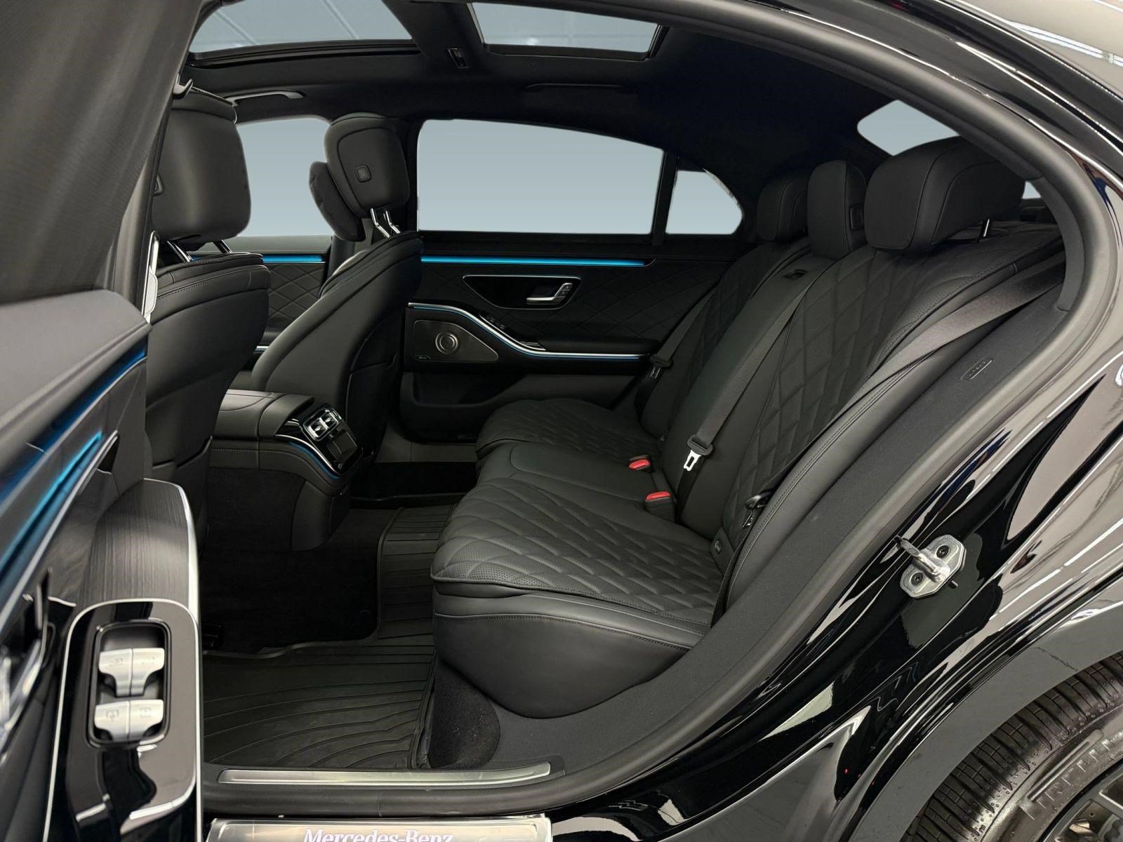 Used 2025 Mercedes-Benz S 580 4MATIC Sedan image 20