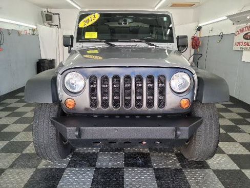 Used 2013 Jeep Wrangler Sport image 28