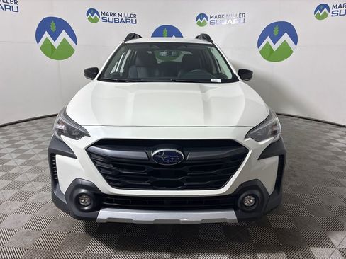 Used 2023 Subaru Outback Limited AWD/4WD image 3