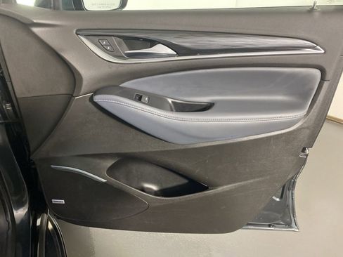 Used 2021 Buick Enclave Premium w/ Sun and Sites Package image 33