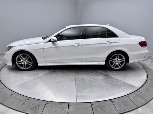 Used 2014 Mercedes-Benz E 350 4MATIC image 8