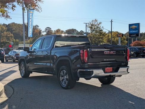 Used 2024 GMC Sierra 1500 SLT image 6