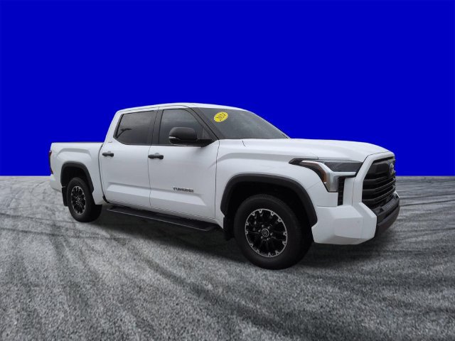 Used 2024 Toyota Tundra SR5 w/ SR5 Convenience Package RWD image 2