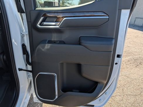 New 2026 GMC Sierra 1500 SLE AWD/4WD image 30