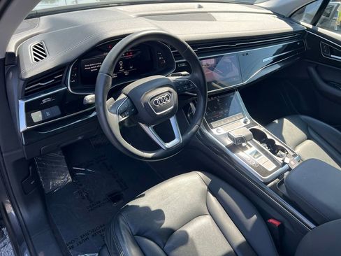 Used 2023 Audi Q7 3.0T Premium w/ Convenience Package AWD/4WD image 12