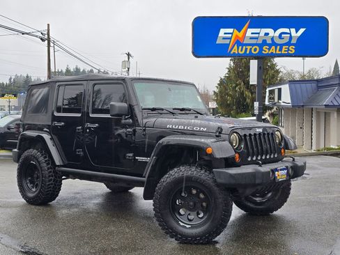Used 2012 Jeep Wrangler Unlimited Rubicon w/ Connectivity Group image 1