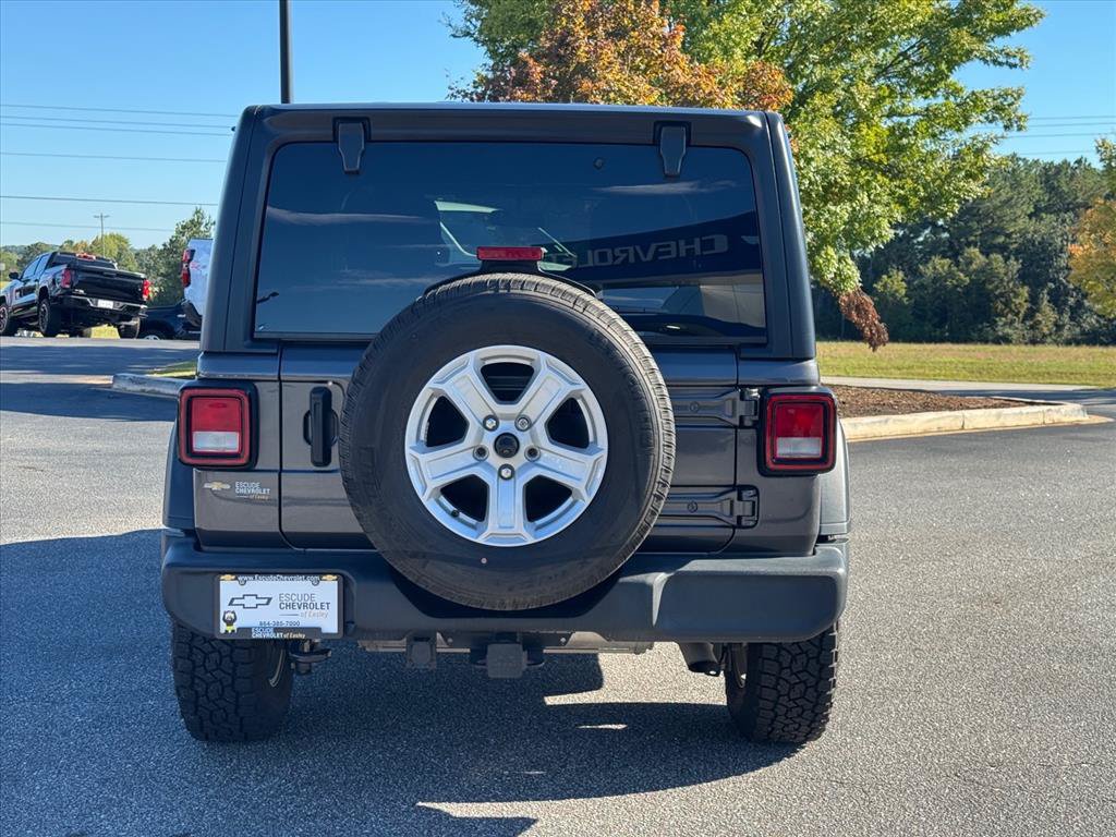 Used 2021 Jeep Wrangler Unlimited Sport AWD/4WD image 4