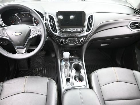 Certified 2024 Chevrolet Equinox Premier AWD/4WD image 14