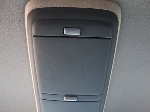 Used 1999 Chevrolet Suburban 2WD w/ Preferred Equipment Group 3 image 27