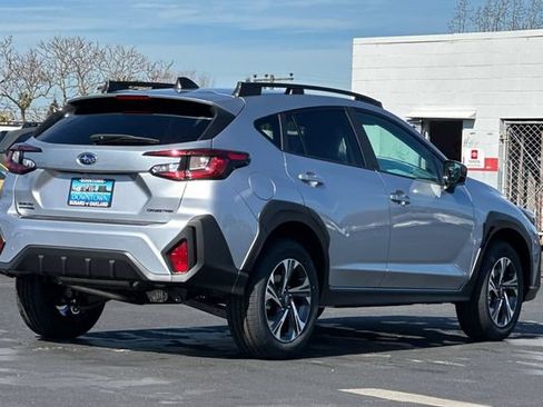 Used 2026 Subaru Crosstrek 2.5i Premium AWD/4WD image 5