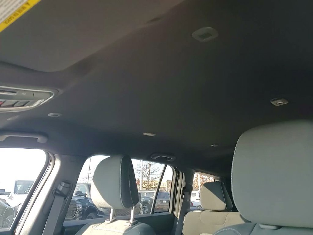 New 2026 Jeep Cherokee Laredo AWD/4WD image 30