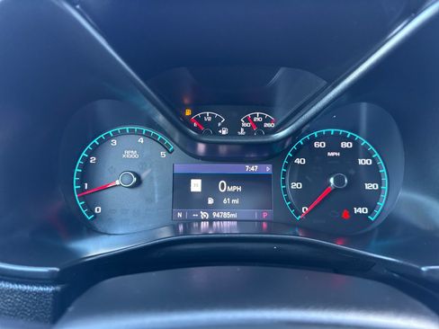 Used 2022 Chevrolet Colorado Z71 w/ Safety Package AWD/4WD image 15