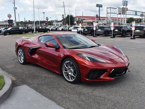 Used 2021 Chevrolet Corvette Stingray Premium Cpe w/ Engine Appearance Package RWD image 14