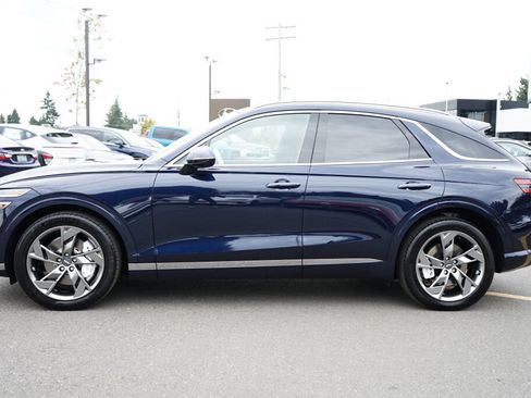 Used 2025 Genesis Electrified GV70 Advanced w/ Prestige Package image 8