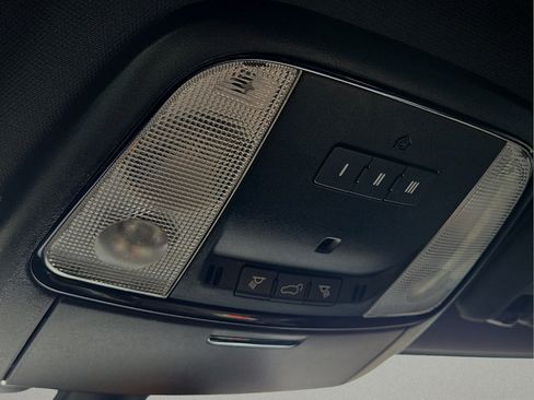 Used 2023 Dodge Durango GT RWD image 12