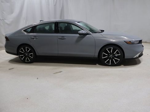 New 2026 Honda Accord Touring image 7