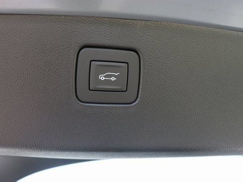 New 2026 Buick Envista Sport Touring w/ Convenience I Package FWD image 13
