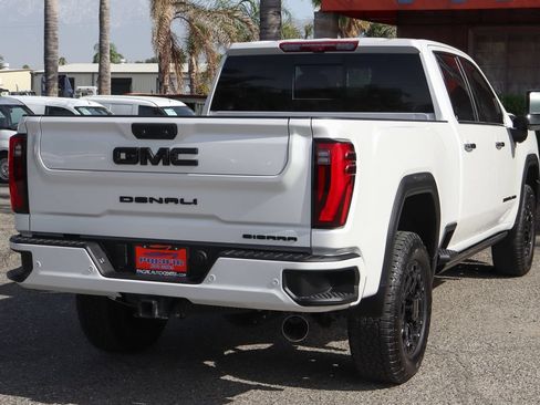 Used 2025 GMC Sierra 2500 Denali w/ Denali Reserve Package AWD/4WD image 10