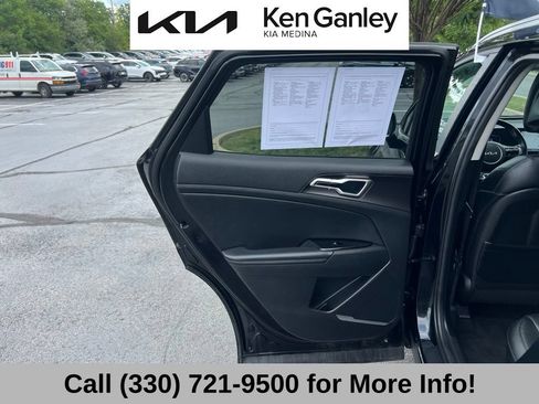 Certified 2024 Kia Sportage EX AWD/4WD image 47