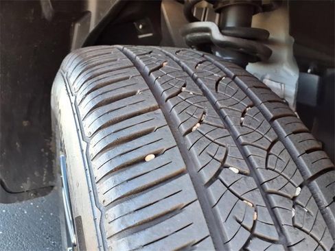 Used 2022 Jeep Compass Latitude image 33