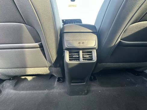 New 2026 Chevrolet Equinox LT w/ Convenience Package II image 22