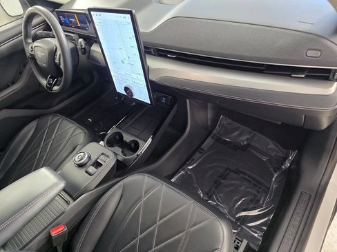 Used 2021 Ford Mustang Mach-E California Route 1 RWD image 31