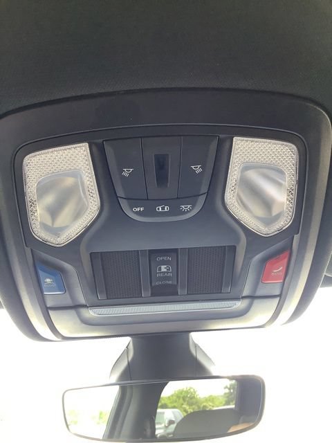 Used 2022 RAM 1500 Big Horn AWD/4WD image 27