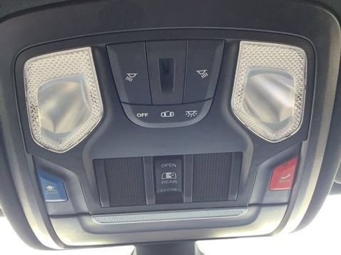 Used 2022 RAM 1500 Big Horn AWD/4WD image 27