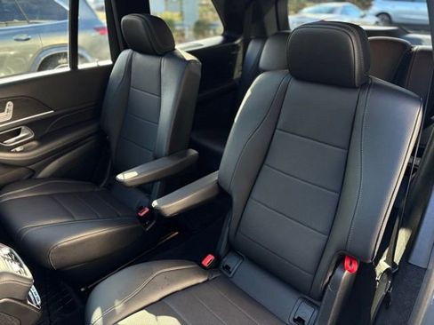 Certified 2023 Mercedes-Benz GLS 450 4MATIC image 24